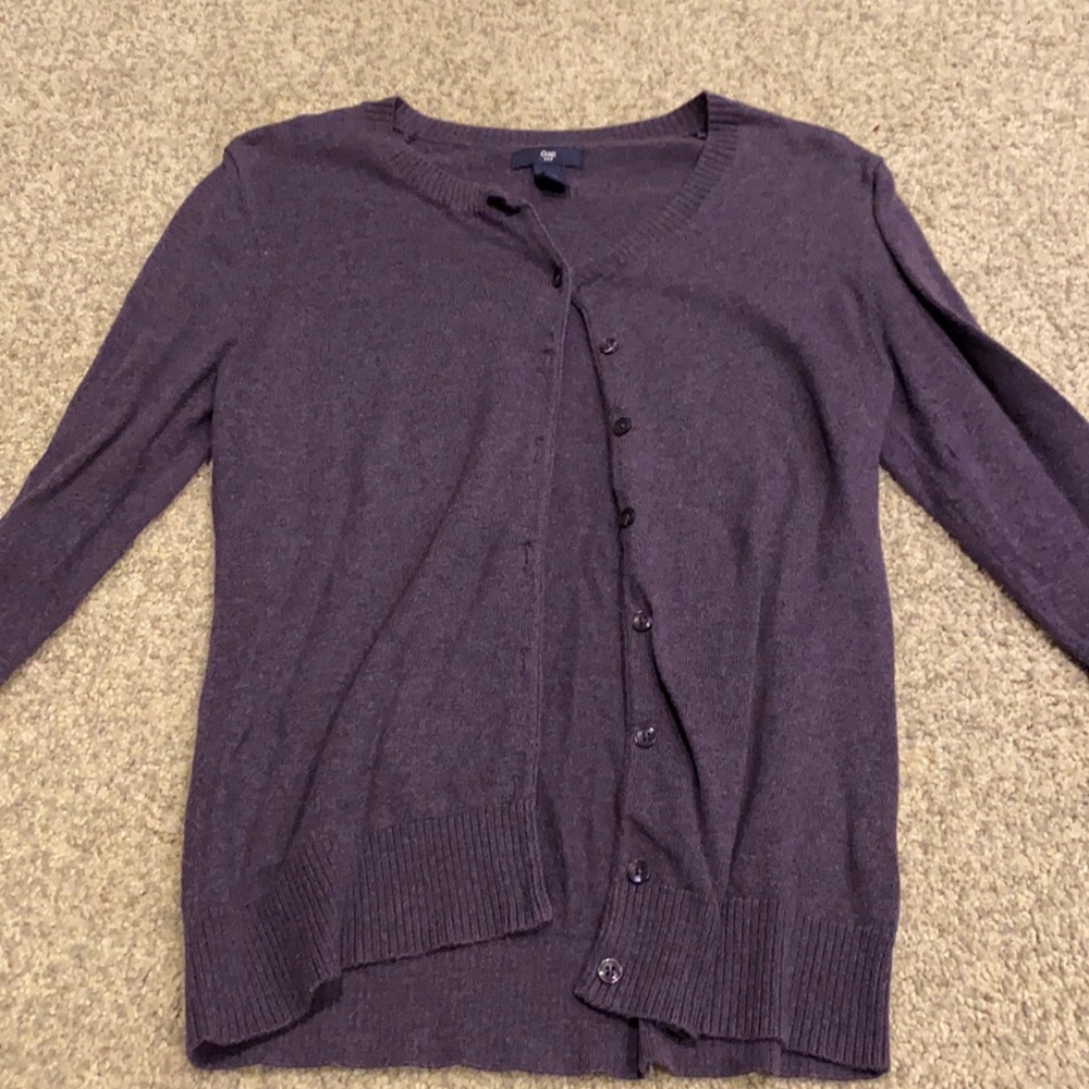 Woman’s GAP button up Sweater